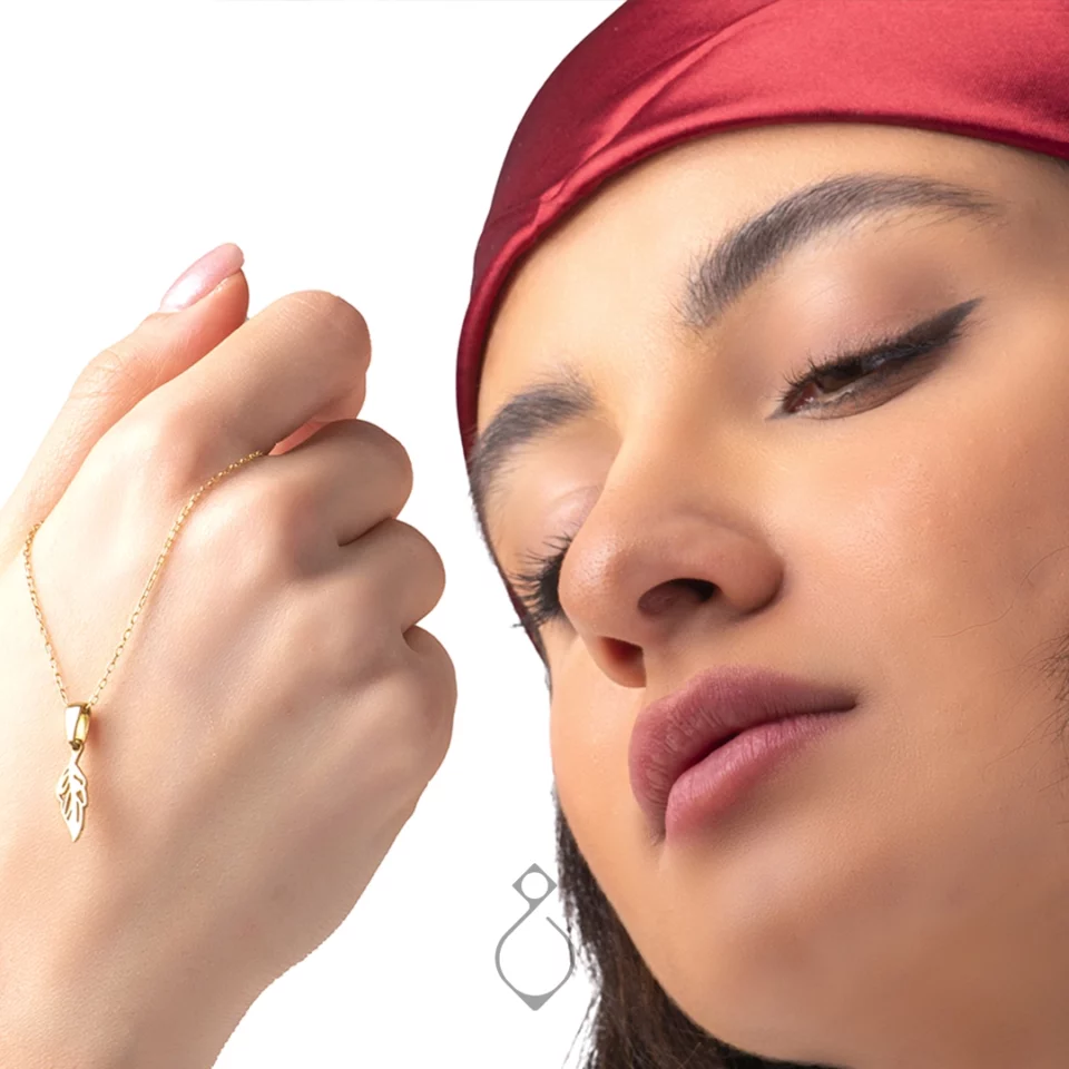 گردنبند طلا آمیتیس طرح تک برگ کد 165