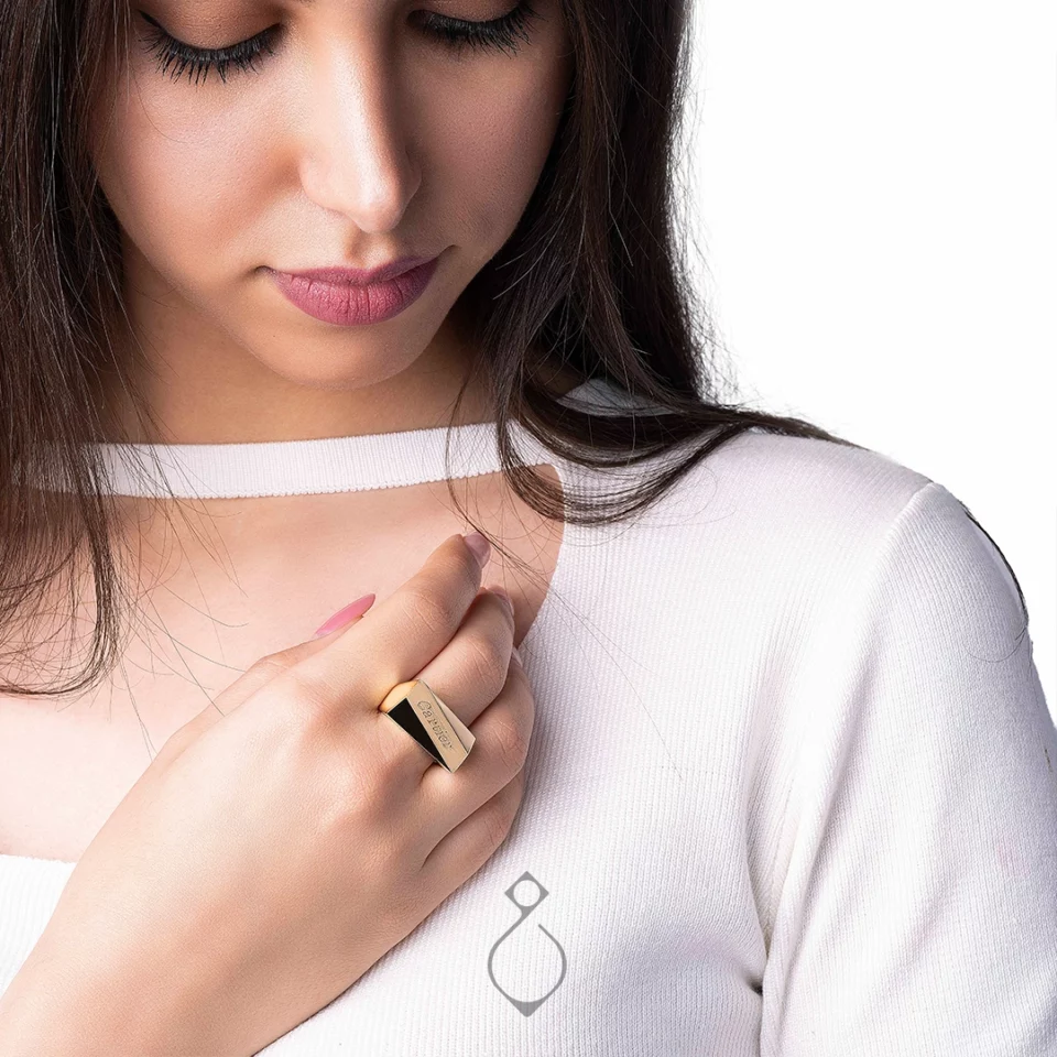 انگشتر طلا کارتیر تخت کد 136