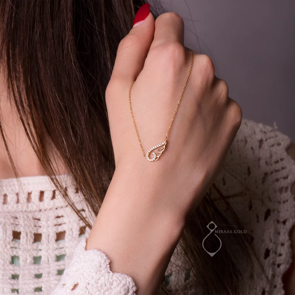 گردنبند طلا ظریف طرح تک بال کد 158