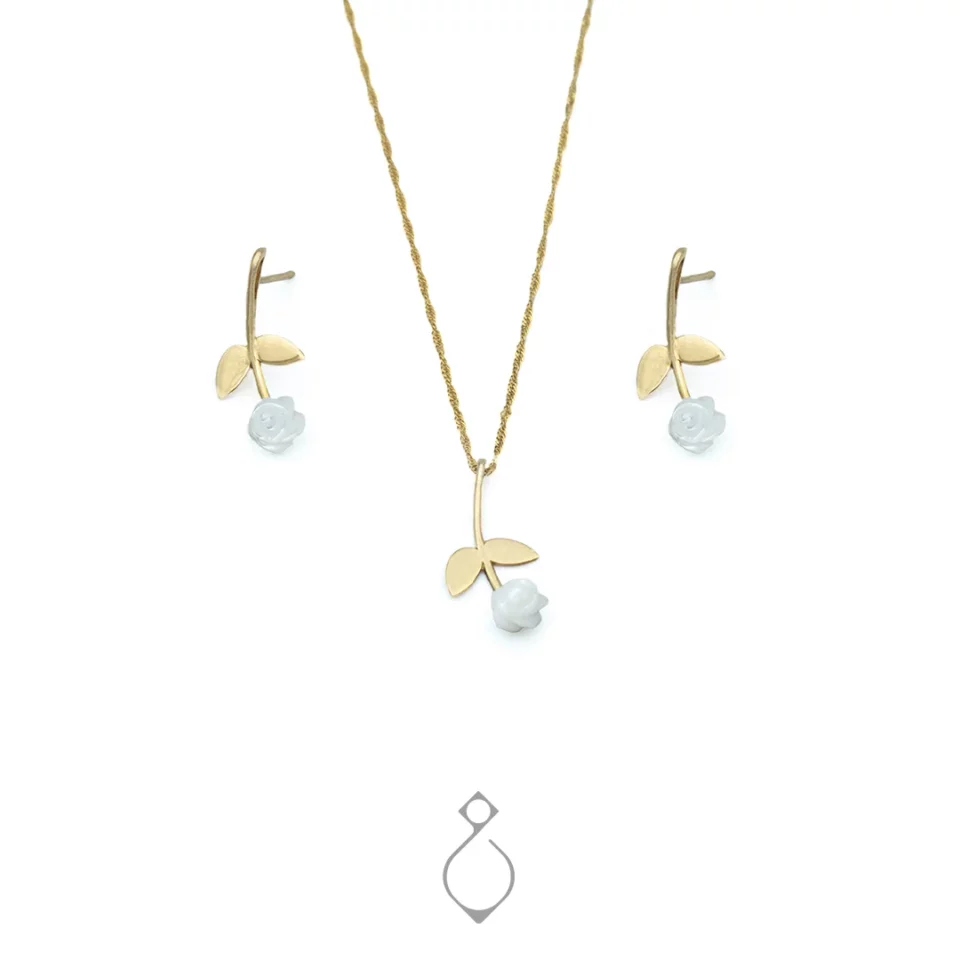 نیم ست ظریف رز سفید پرل کد 106