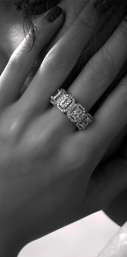 miraas.gold-banner-top-mobile-4