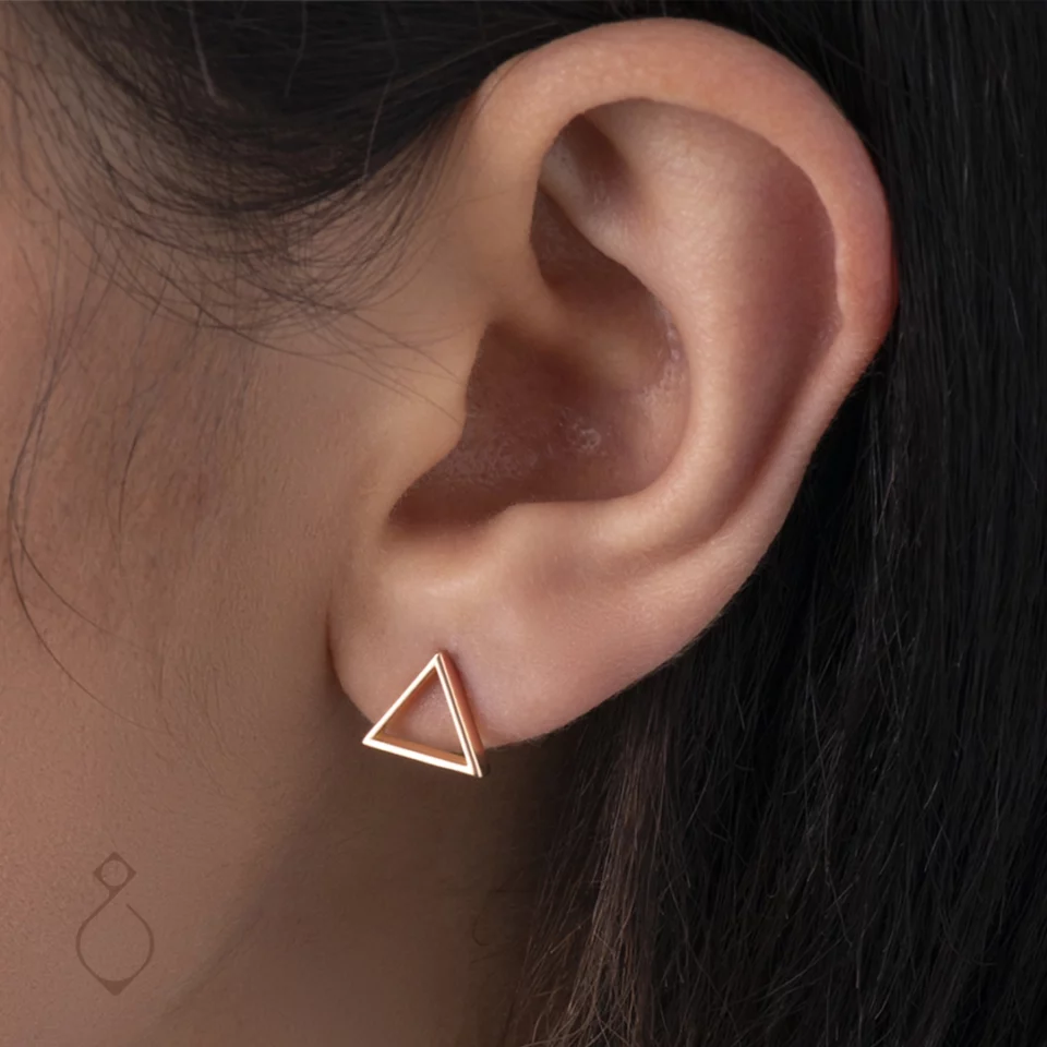 گوشواره ظریف میخی طرح مثلث کد 116