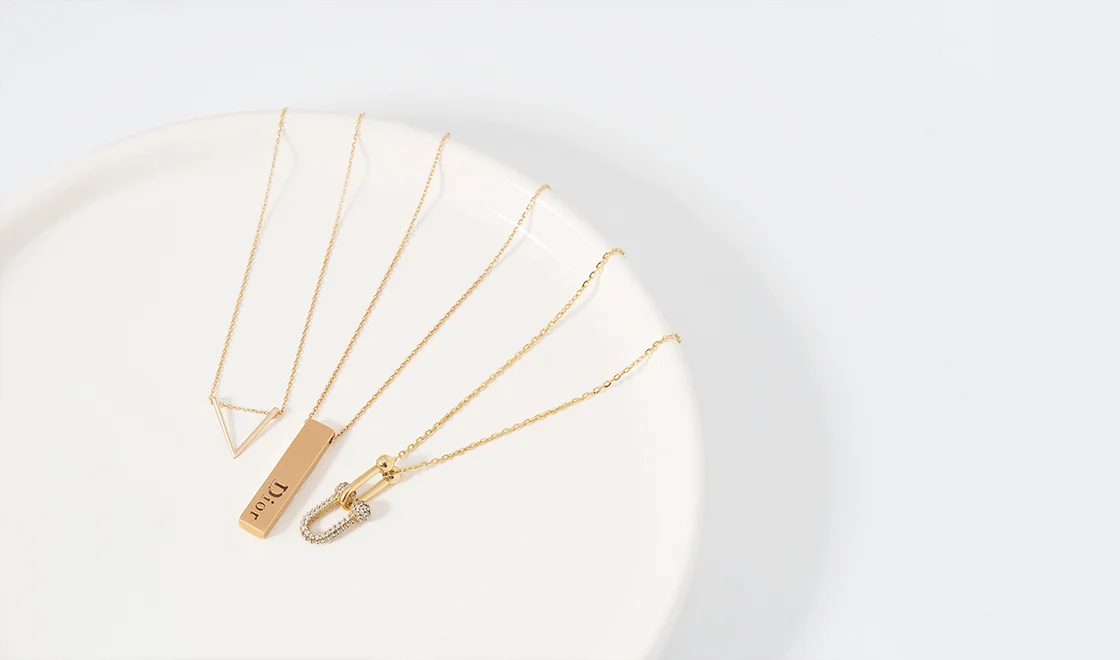 خرید گردنبند طلا از طلای میراث