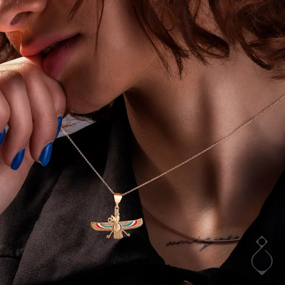 پلاک طلا طرح اهورامزدا کد 129