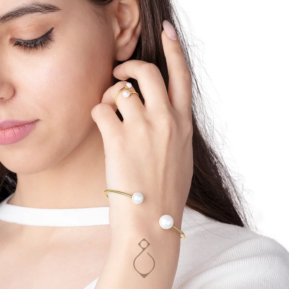 دستبند النگویی طلا طرح دومروراید کد 123