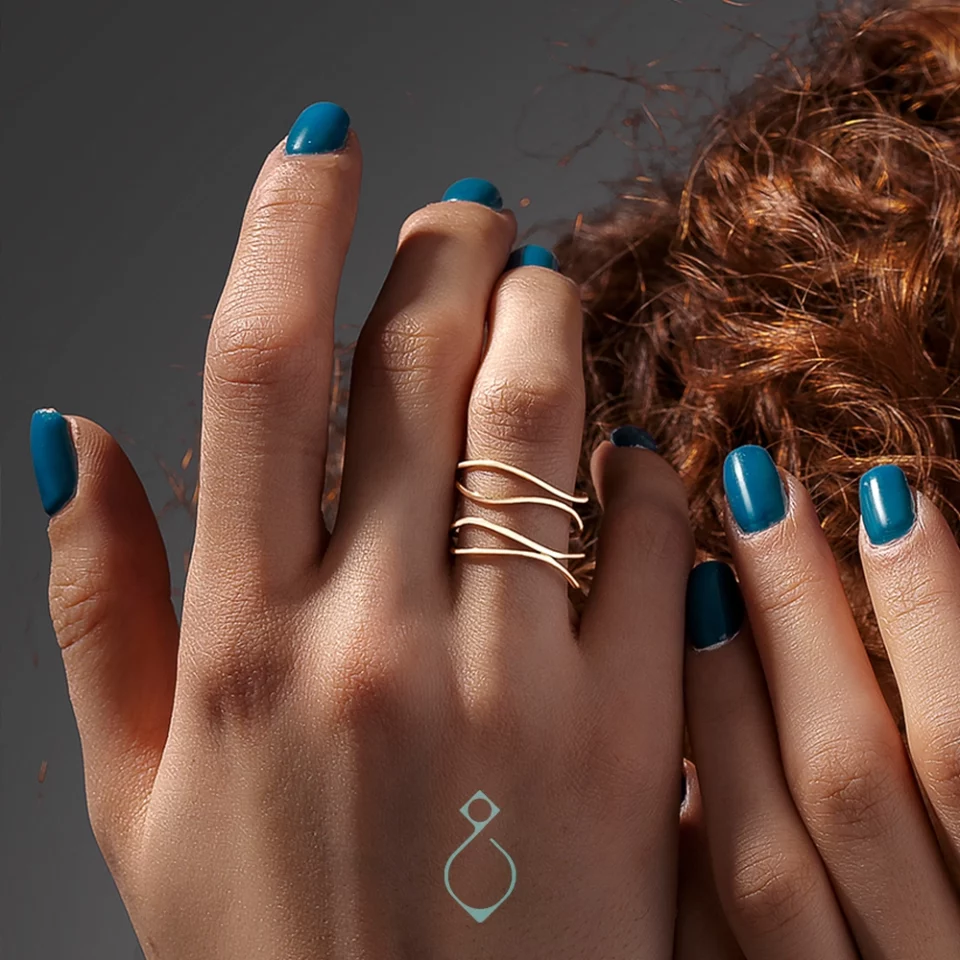 انگشتر طلا طرح موج دار کد 150